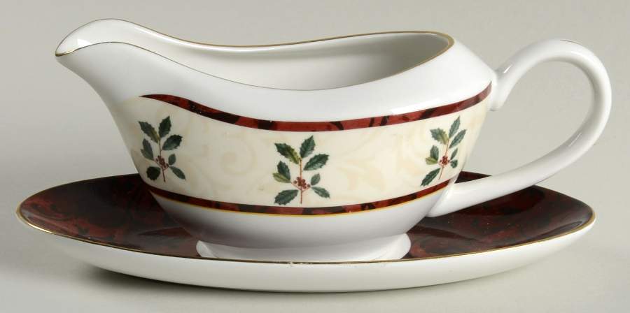Christmas Holly Gravy Boat & Underplate by Sakura-1