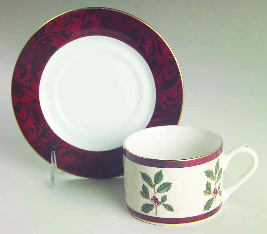 Christmas Holly Flat Cup & Saucer Set by Sakura-1