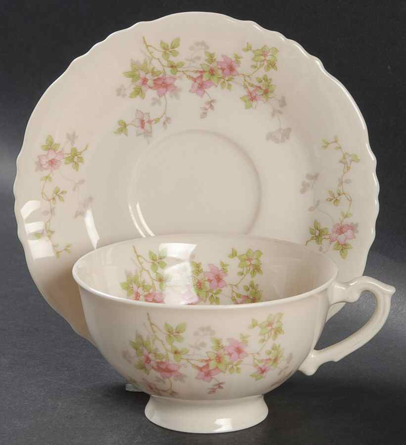 Stansbury Footed Cup & Saucer Set by Syracuse-1
