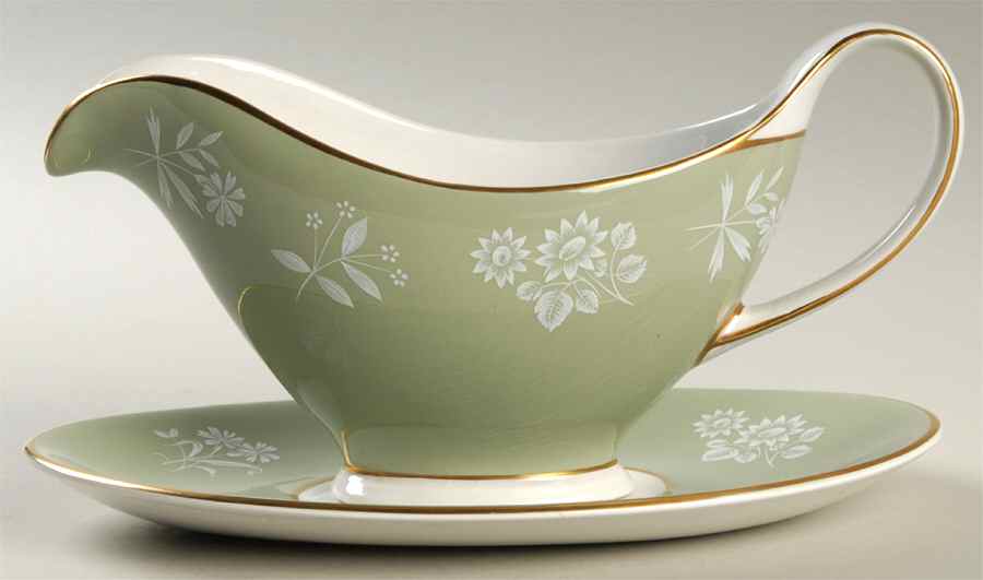 Clarendon Gravy Boat & Underplate by Simpsons-1