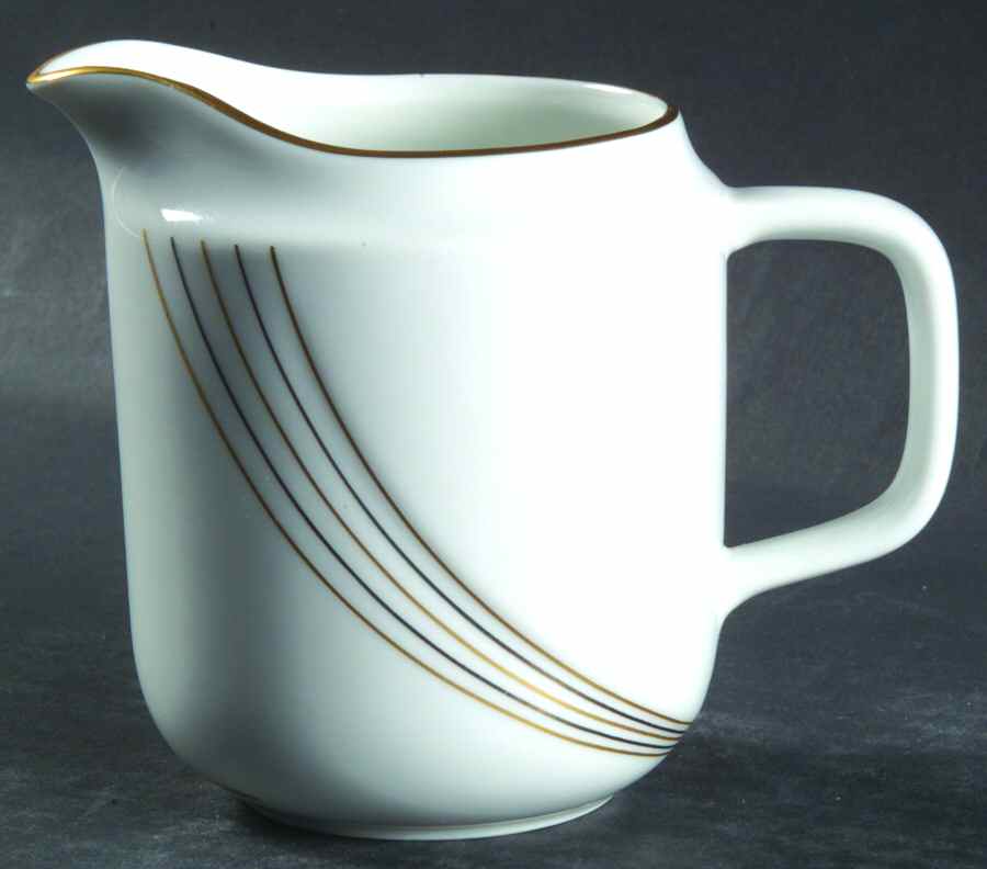 Finesse Creamer by Sango-1