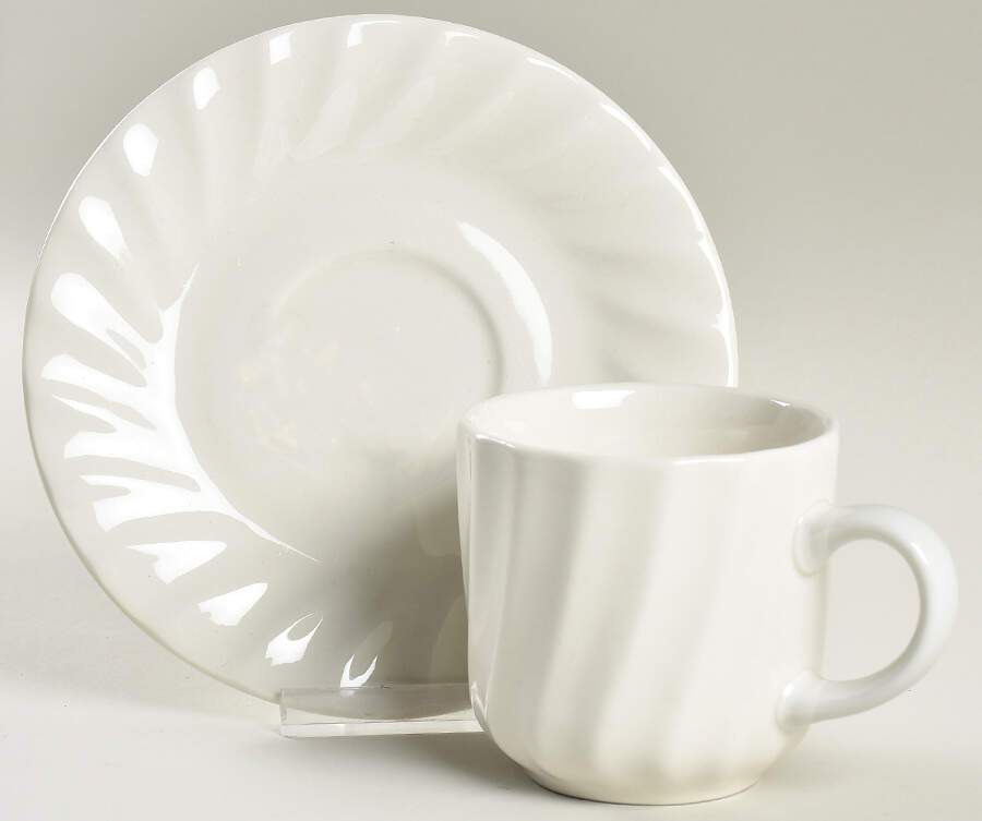 Radiance Flat Cup & Saucer Set by Sakura-1