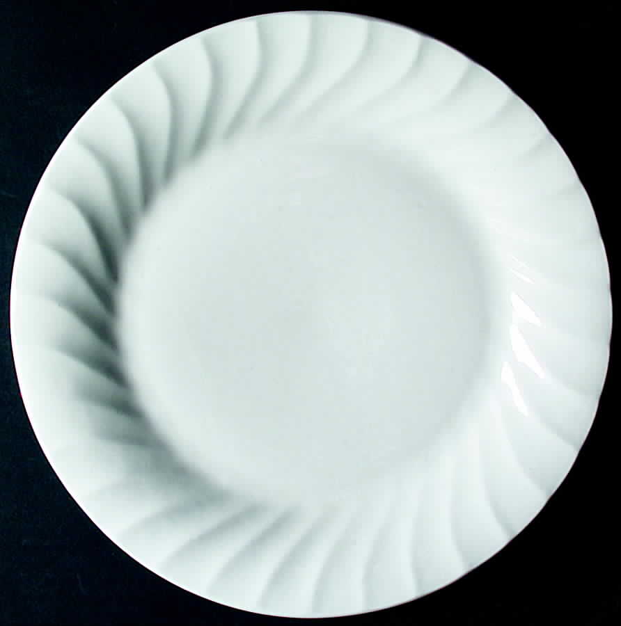 Radiance Dinner Plate by Sakura-1
