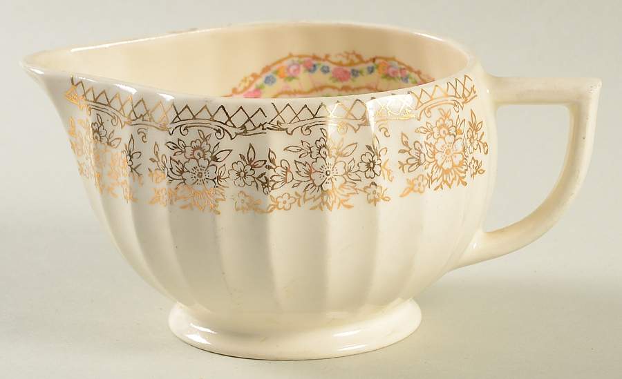 Delight Creamer by Sebring Pottery-1