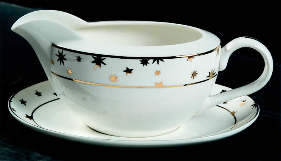 Galaxy White Gravy Boat & Underplate by Sakura-1