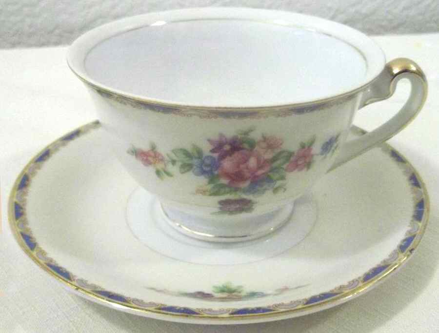 SAK9 Footed Cup & Saucer Set by Sakura-1