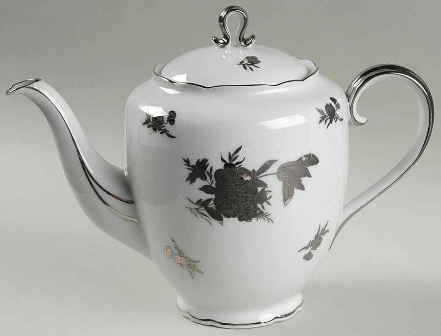 397 (Scalloped Edge) Teapot & Lid by Seyei Toki Co-1