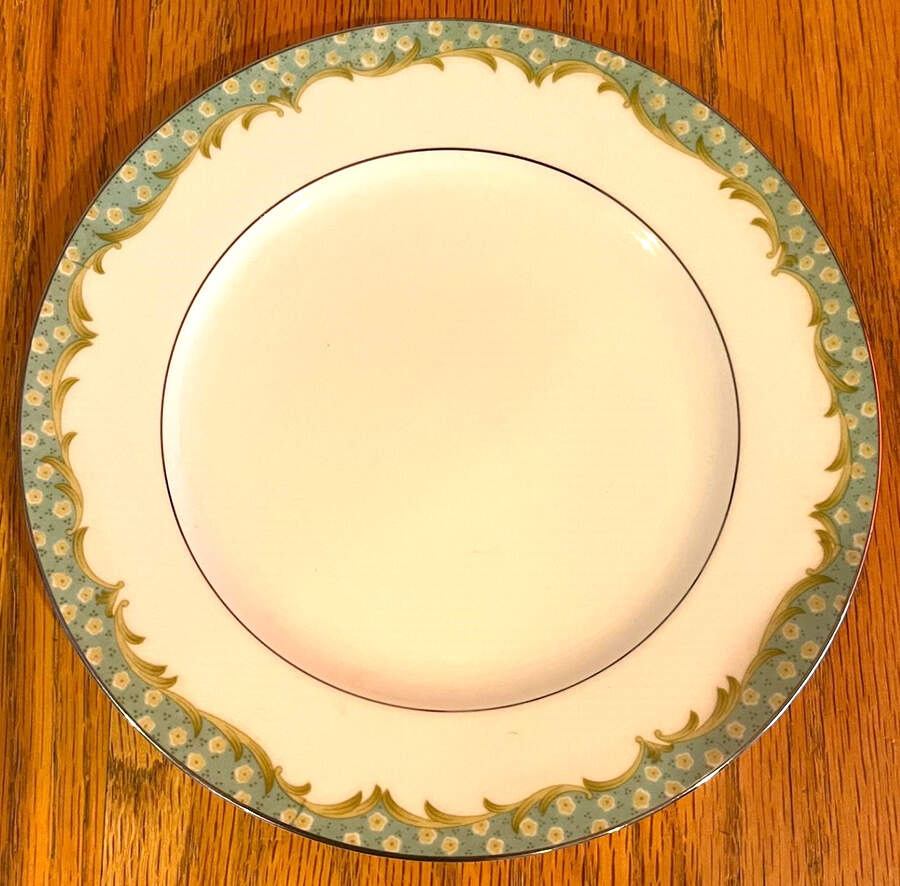 Dawn Mist Dinner Plate by Sango-1