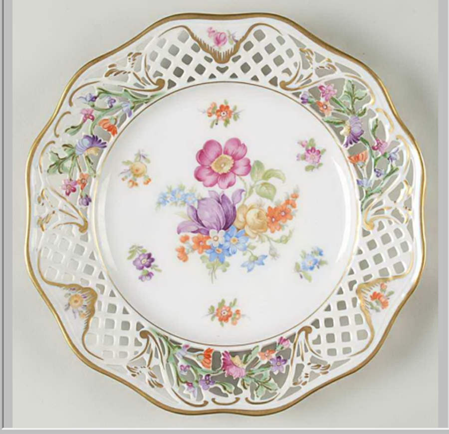 Dresden Line-Bouquet (Pierced) Dinner Plate by Schumann - Bavaria-1