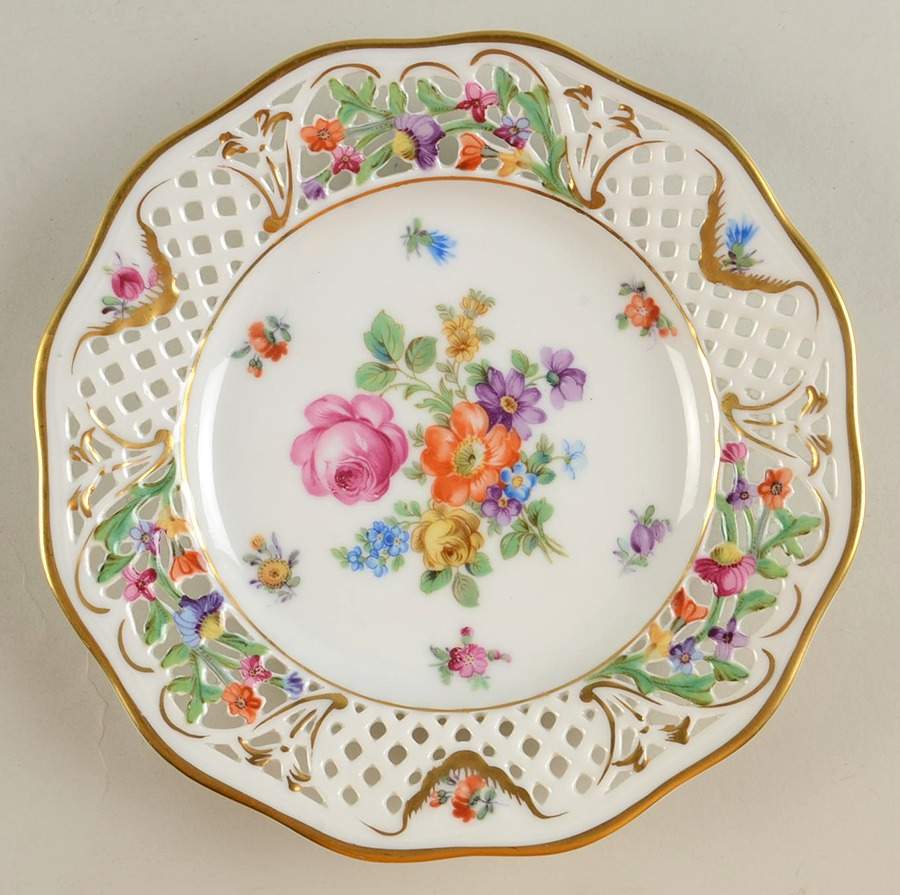 Dresden Line-Bouquet (Pierced) Dessert/Pie Plate by Schumann - Bavaria-1