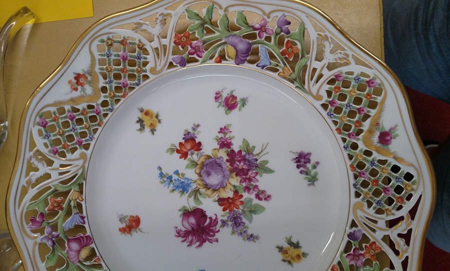 Chateau Dresden-Royal Dresner Art Dinner Plate by Schumann - Bavaria-1