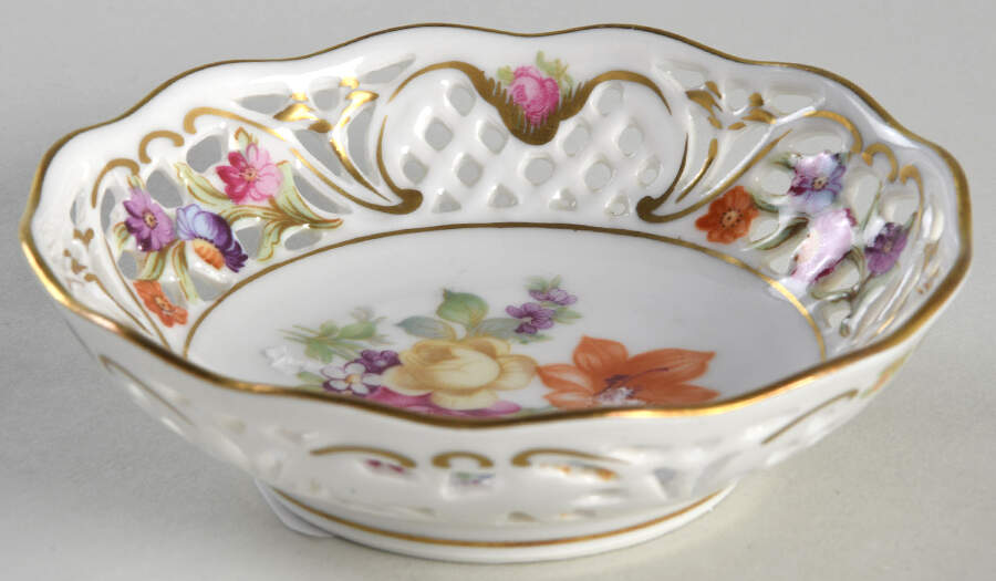 Dresden Line-Bouquet (Pierced) Nut Dish by Schumann - Bavaria-1
