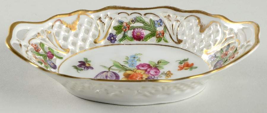 Dresden Line-Bouquet (Pierced) 6" Oval Tray by Schumann - Bavaria-1