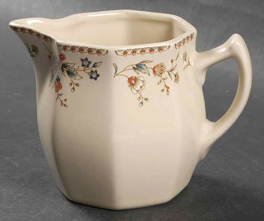 Aristocrat Creamer by Studio Nova-1
