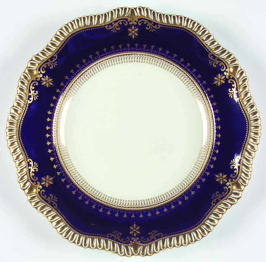Y2014 Dinner Plate by Spode-1
