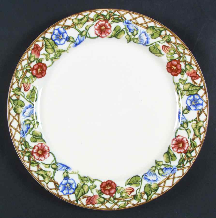 Floral Trellis Dinner Plate by Studio Nova-1