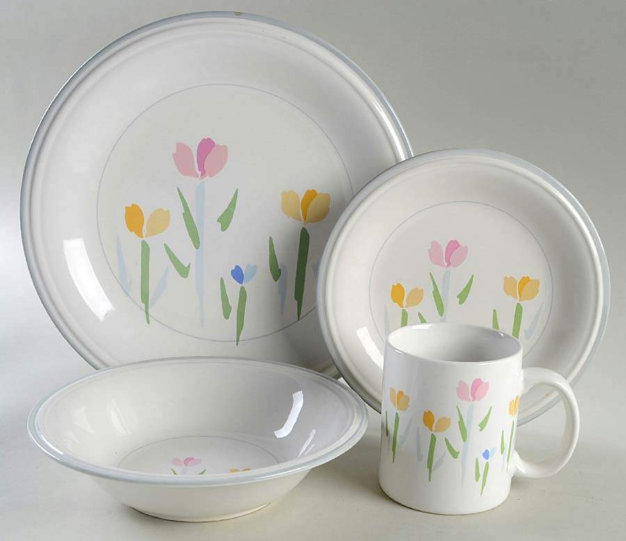 Fresh Mint (Made In Japan) 4 Piece Place Setting by Studio Nova-1