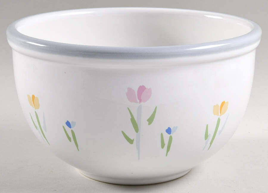Fresh Mint (Made In Japan) 8" Mixing Bowl by Studio Nova-1