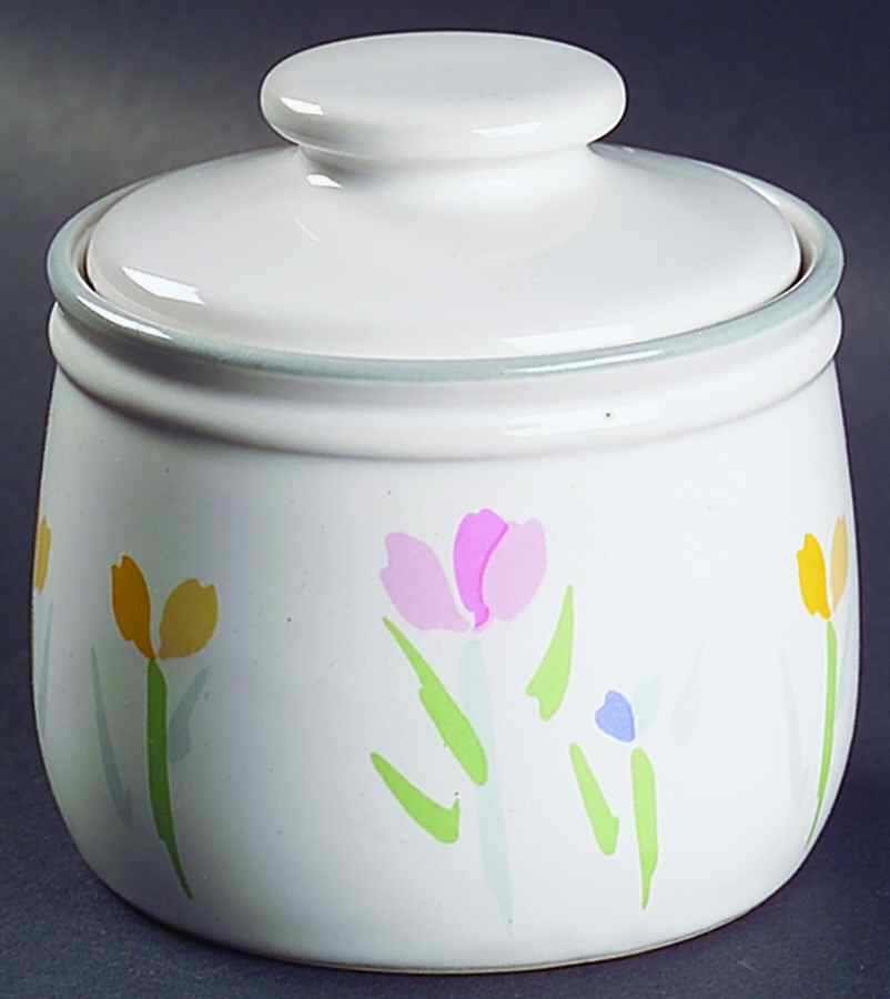 Fresh Mint (Made In Japan) Sugar Bowl & Lid by Studio Nova-1