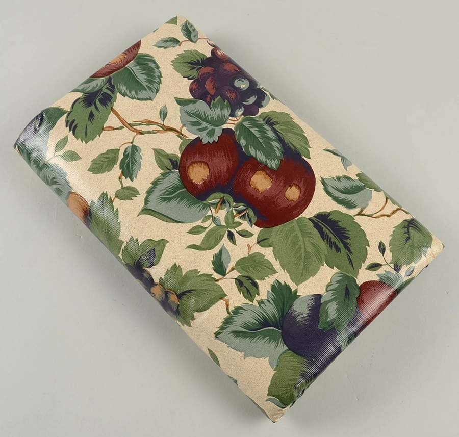 Sonoma (Tan Body, Rim Shape) 60"  x 102" Vinyl Oblong Tablecloth by Sakura-1