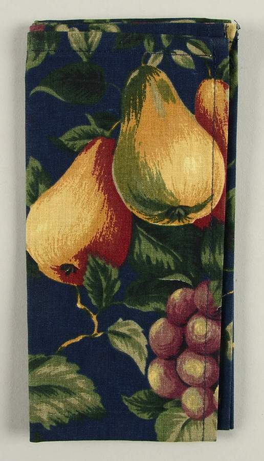 Sonoma (Tan Body, Rim Shape) Cloth Napkin by Sakura-1
