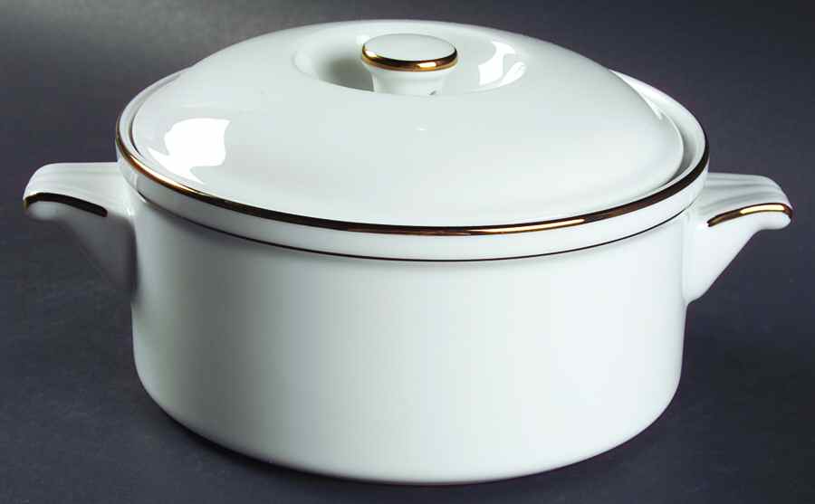 White & Gold 2 Quart Oval Covered Casserole by Sadek-1
