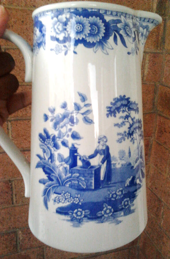 Georgian Collection 16 Oz Windsor Jug by Spode-1