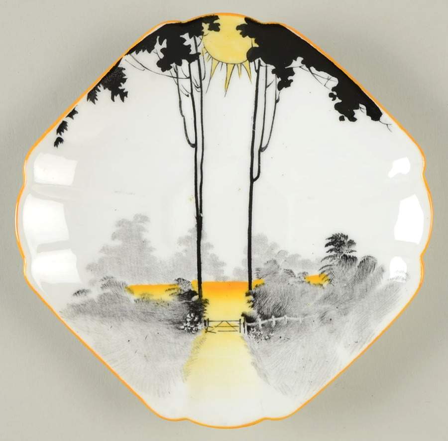 11678 Saucer by Shelley-1