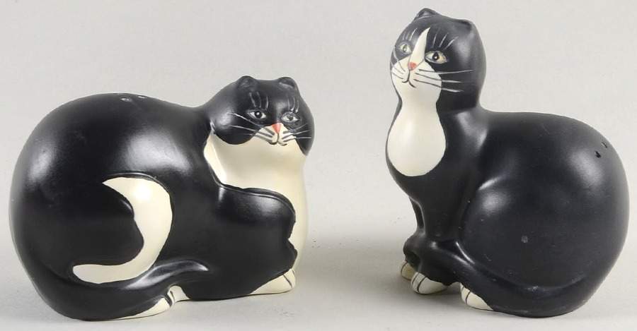 Cat Collection Figural Salt & Pepper Set by Sakura-1