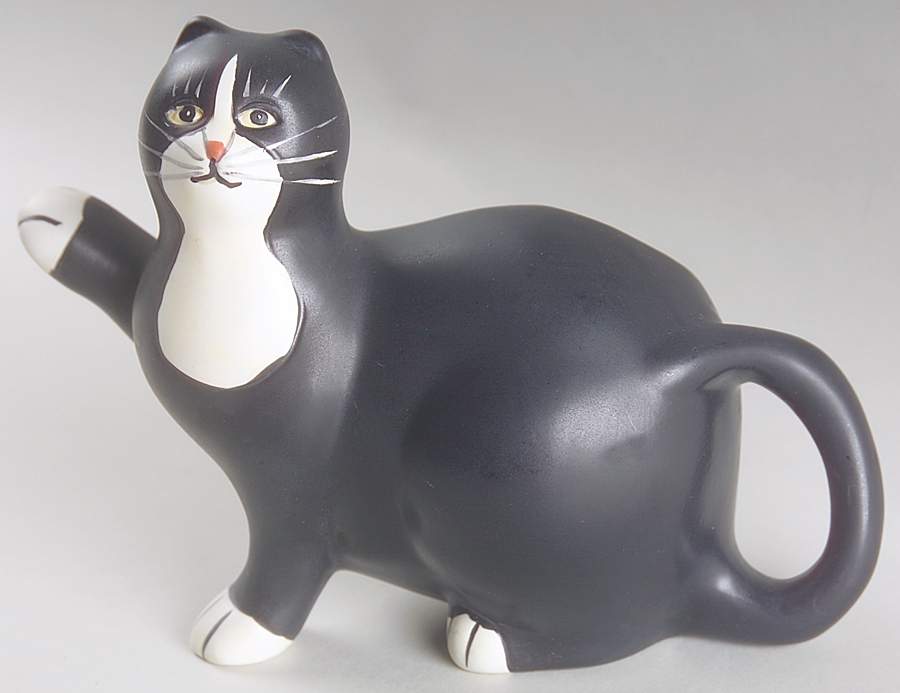 Cat Collection Figural Creamer by Sakura-1