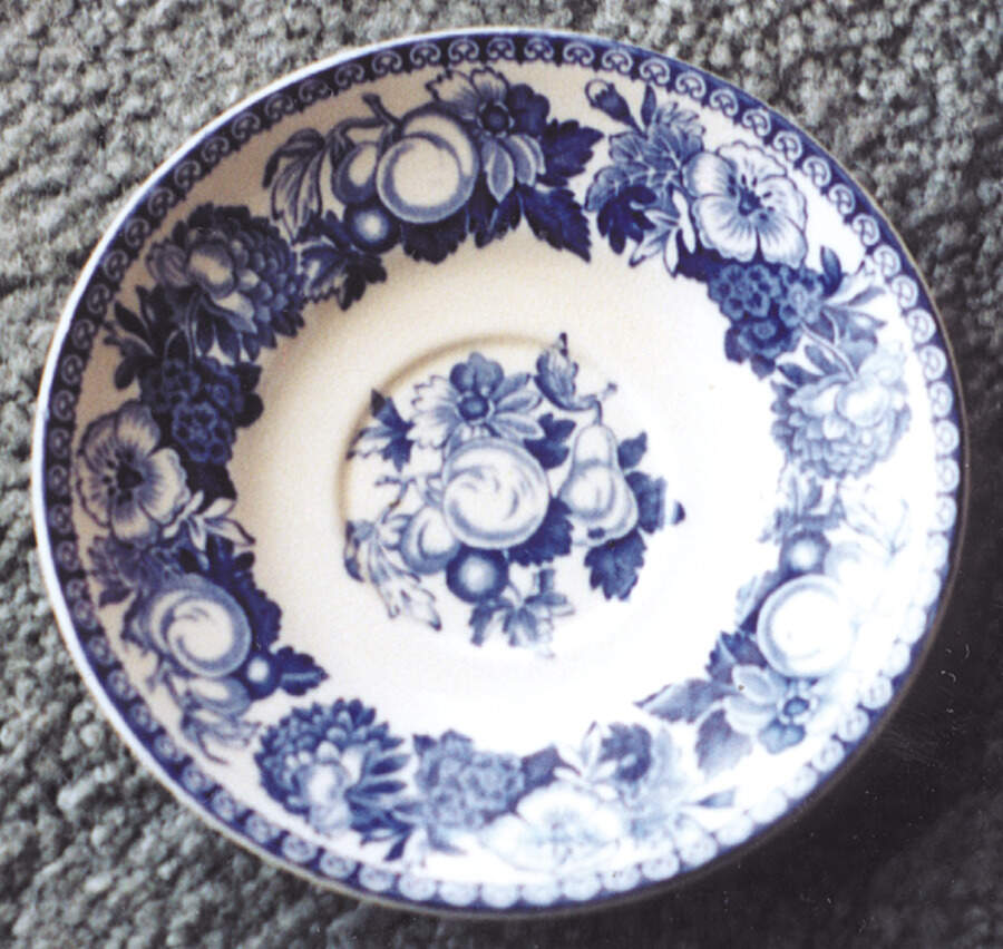 SP208 Saucer by Spode-1