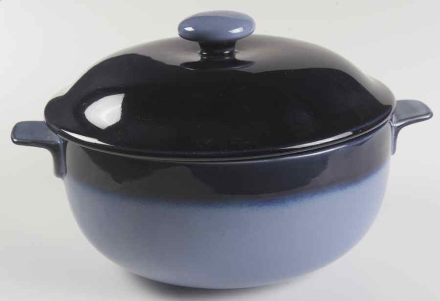 Nova Blue 2.5 Qt Round Covered Casserole by Sango-1