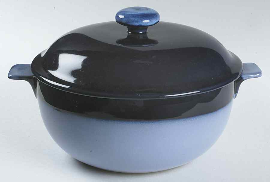 Nova Blue 3 Quart Round Covered Casserole by Sango-1