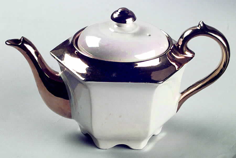 1800 Teapot & Lid by Sadler-1