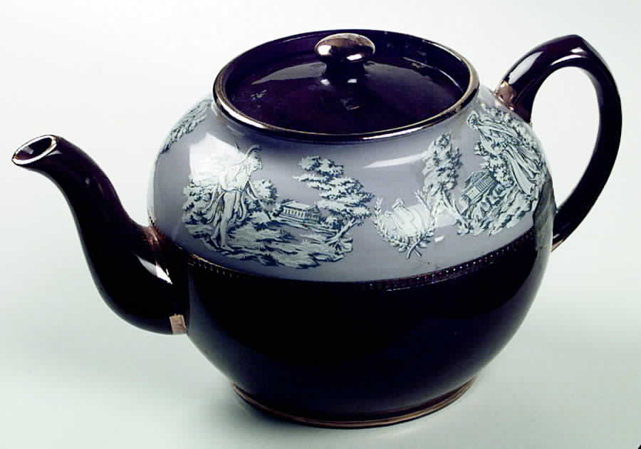 2435 Teapot & Lid by Sadler-1