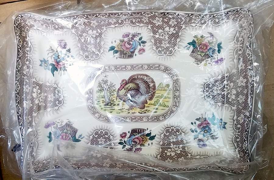 Thanksgiving Brown, Multicolor (No Trim) 8" Rectangular Tray by Spode-1