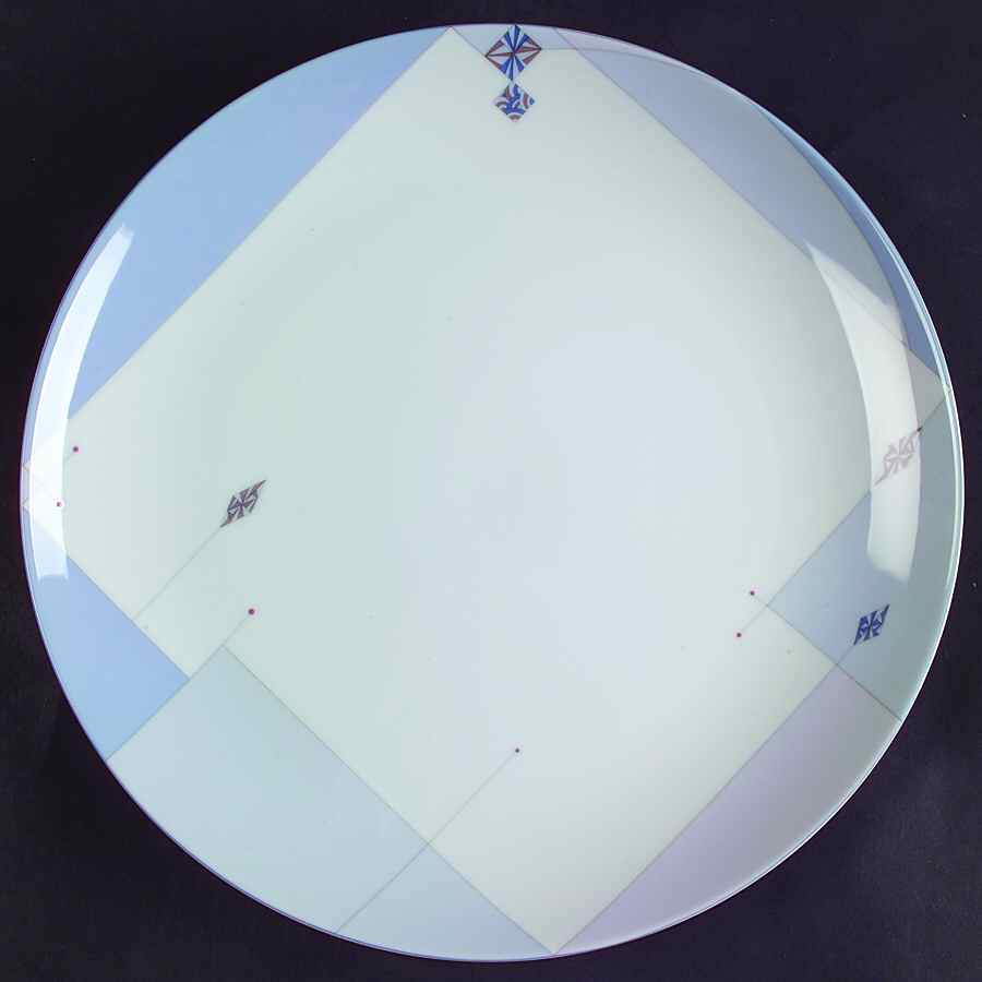 Jewel Dinner Plate by Sasaki-1