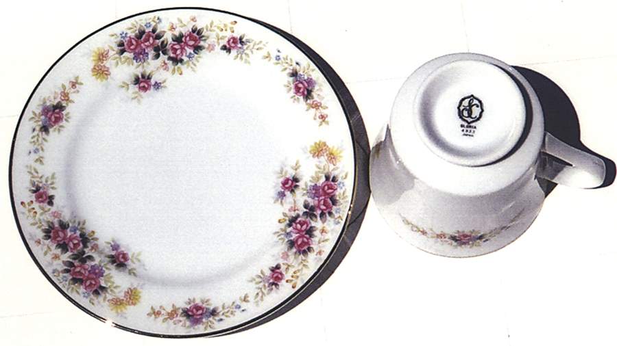 Gloria Bread & Butter Plate by SC Japan-1