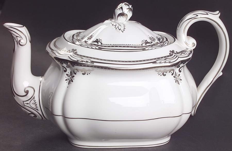 Stafford Platinum Teapot & Lid by Spode-1