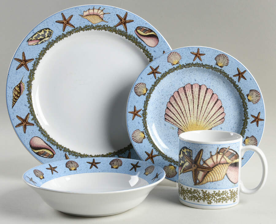 Shells 4 Piece Place Setting by Sakura-1