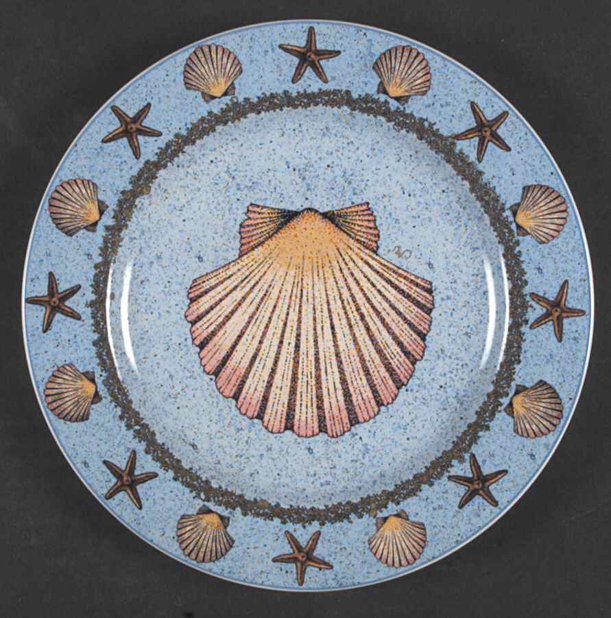 Shells Salad Plate by Sakura-1
