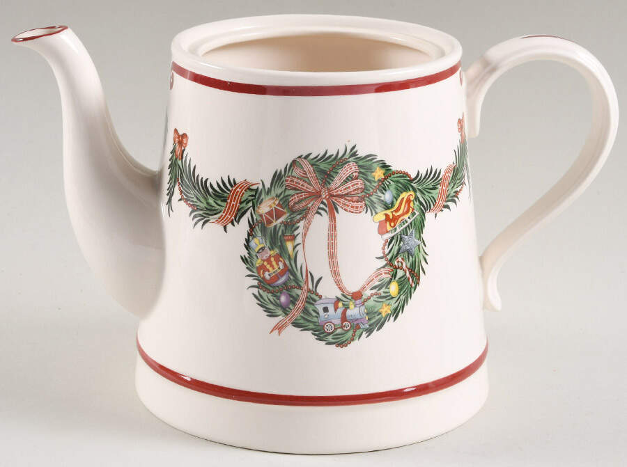Christmas Memories Teapot No Lid by Spode-1