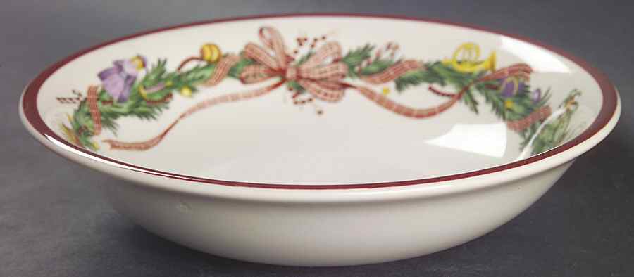Christmas Memories Coupe Cereal Bowl by Spode-1