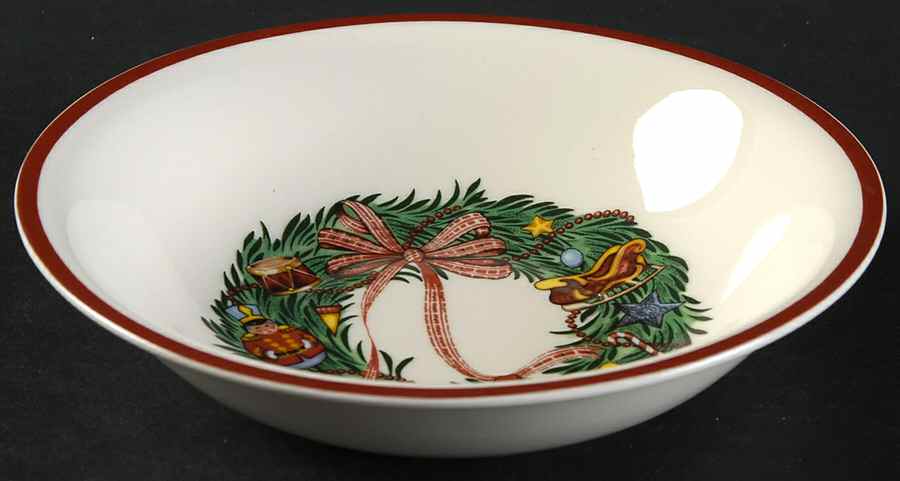 Christmas Memories Coupe Cereal Bowl by Spode-1