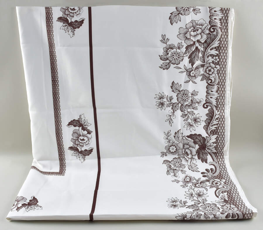 Woodland 60" X 144" Oblong Tablecloth by Spode-1