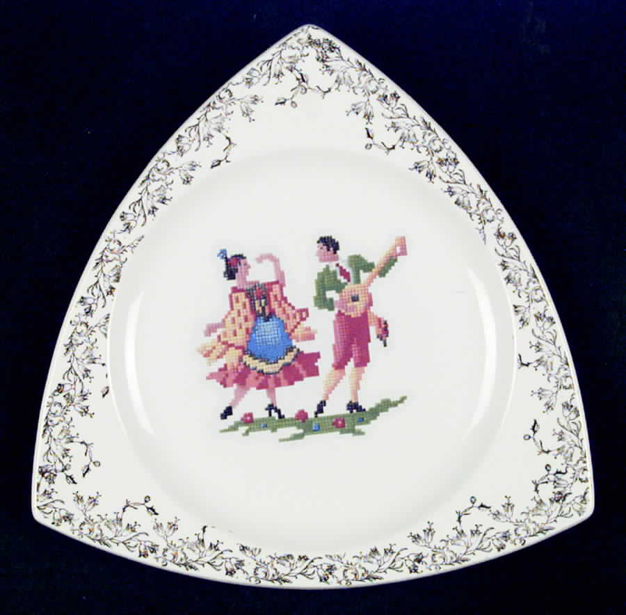 SLM185 Luncheon Plate by Salem-1