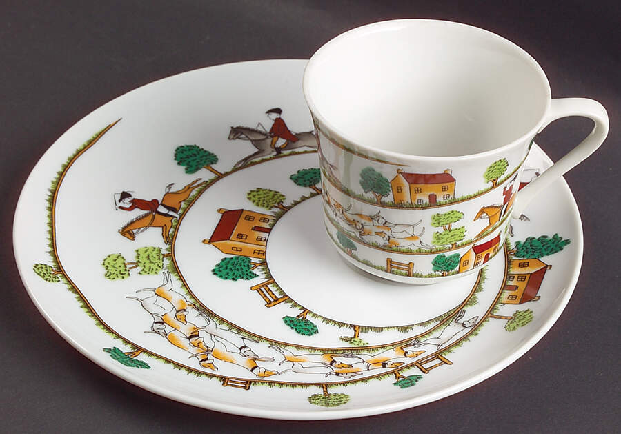 Hunt Scene Snack Plate & Cup Set by Sigma-1
