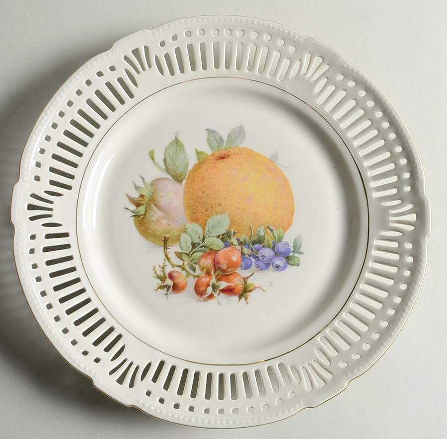 SWH20 Dinner Plate by Schwarzenhammer-1