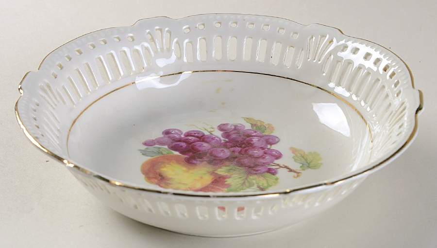 SWH20 7'' Pierced Round Bowl by Schwarzenhammer-1