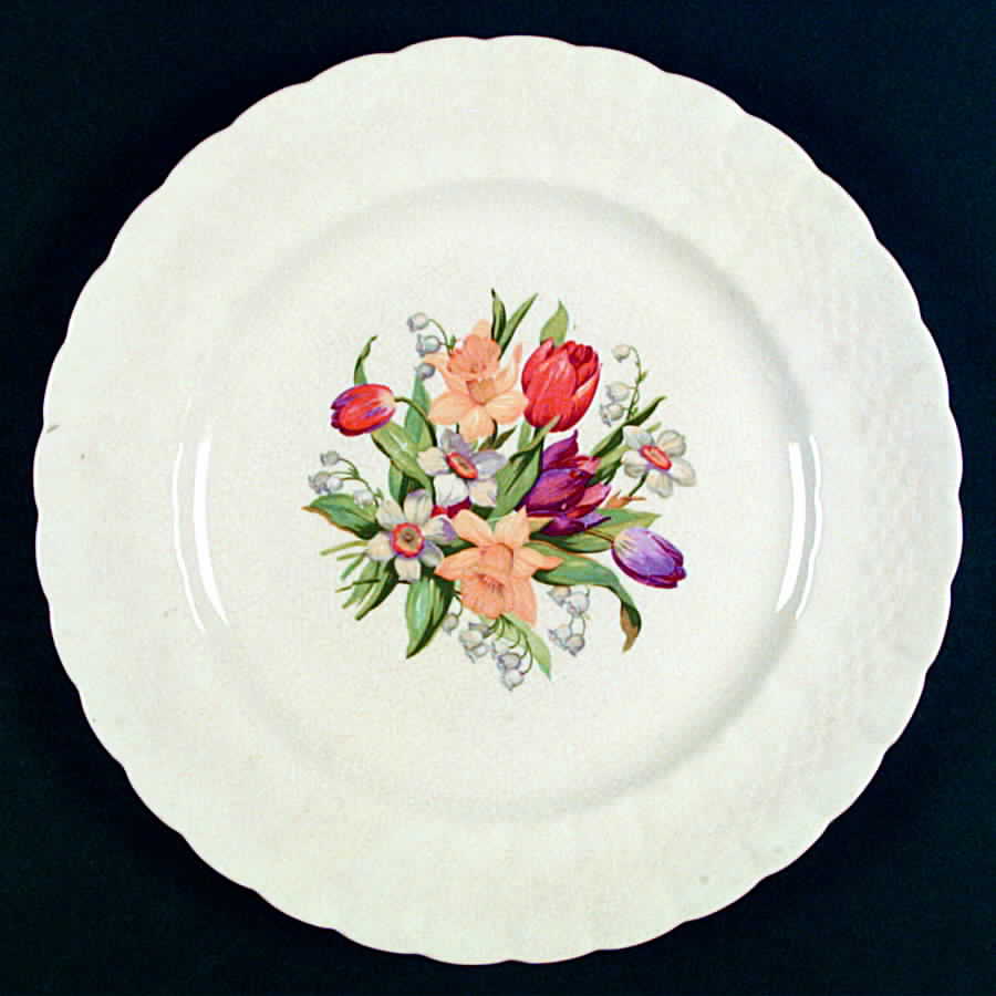 Providence Dinner Plate by Soho Pottery-1
